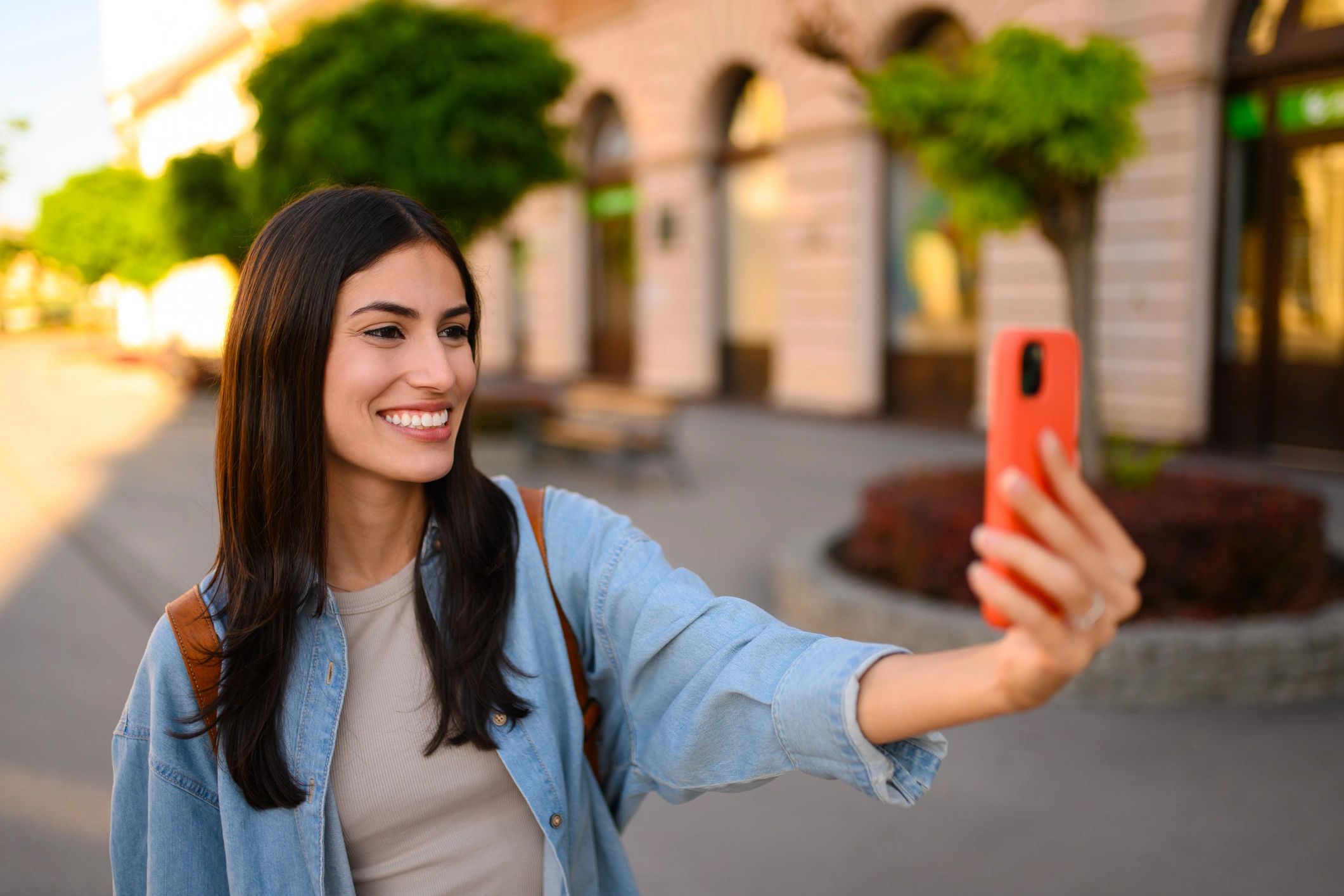 Digital content creator using a smartphone